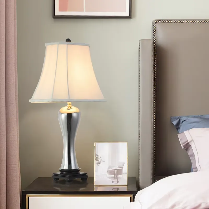 Luminária de mesa LED moderna  - Lighting Decor Bedroom avaliação e preço